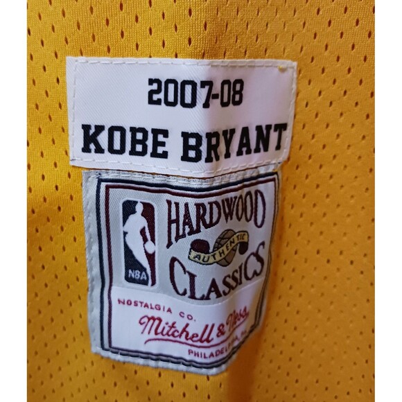 Kobe Bryant (Mitchell/Ness)-(Lakers)-(Yellow)-(Jersey)-(New Cond.)-(SizeXL)-$100 - Picture 11 of 12